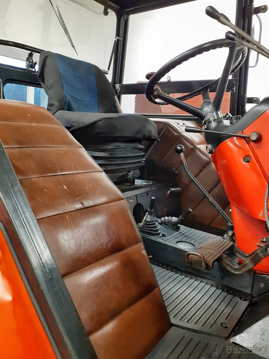 Prodám kolový traktor Zetor 7245 - 10
