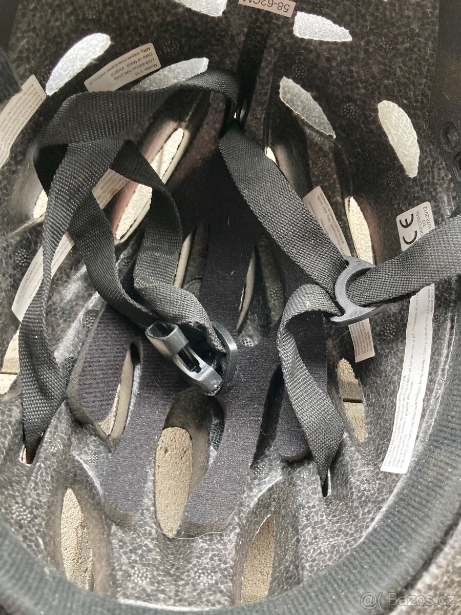 Přilba na kolo - 10