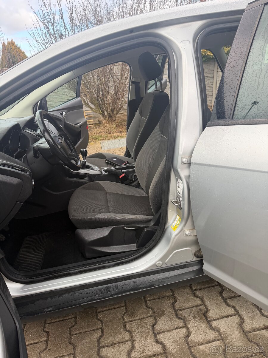 Ford focus combi 1.6 TDCI 70kw R.v.2012 - 10