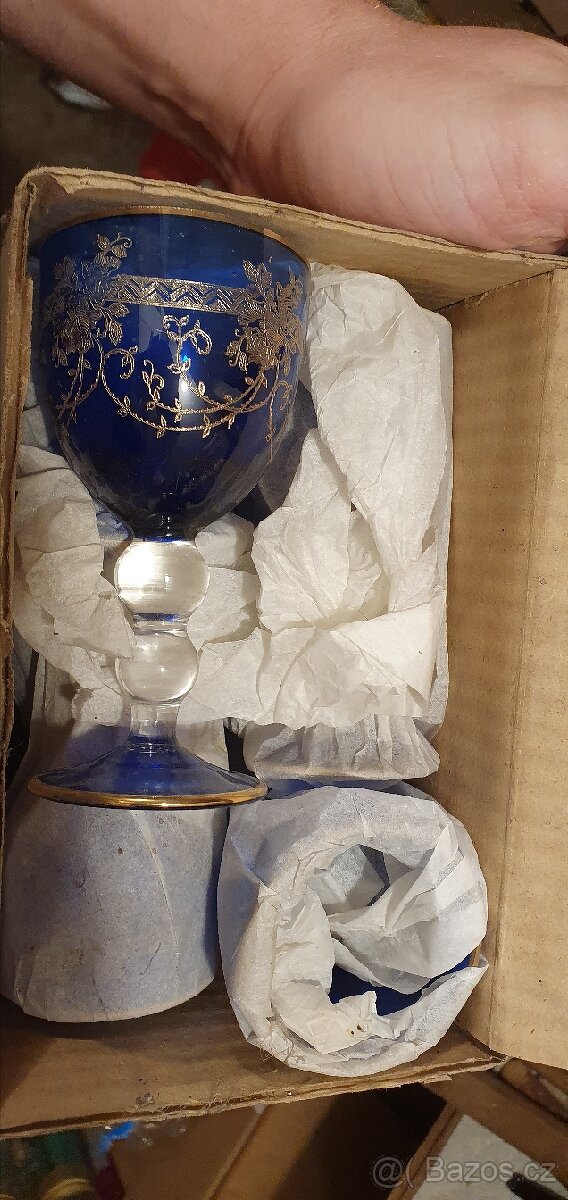 Sklo, porcelán...2 - 10