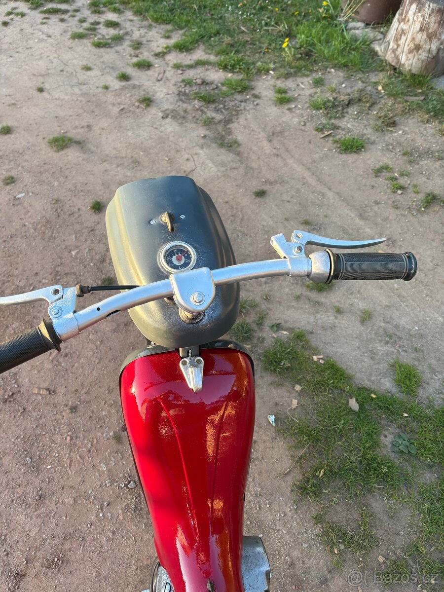 pionýr jawa - 10