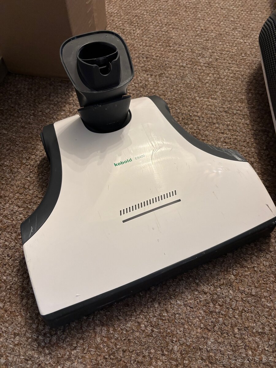 Vysavač Vorwerk VK200, hlava EB400 - 10