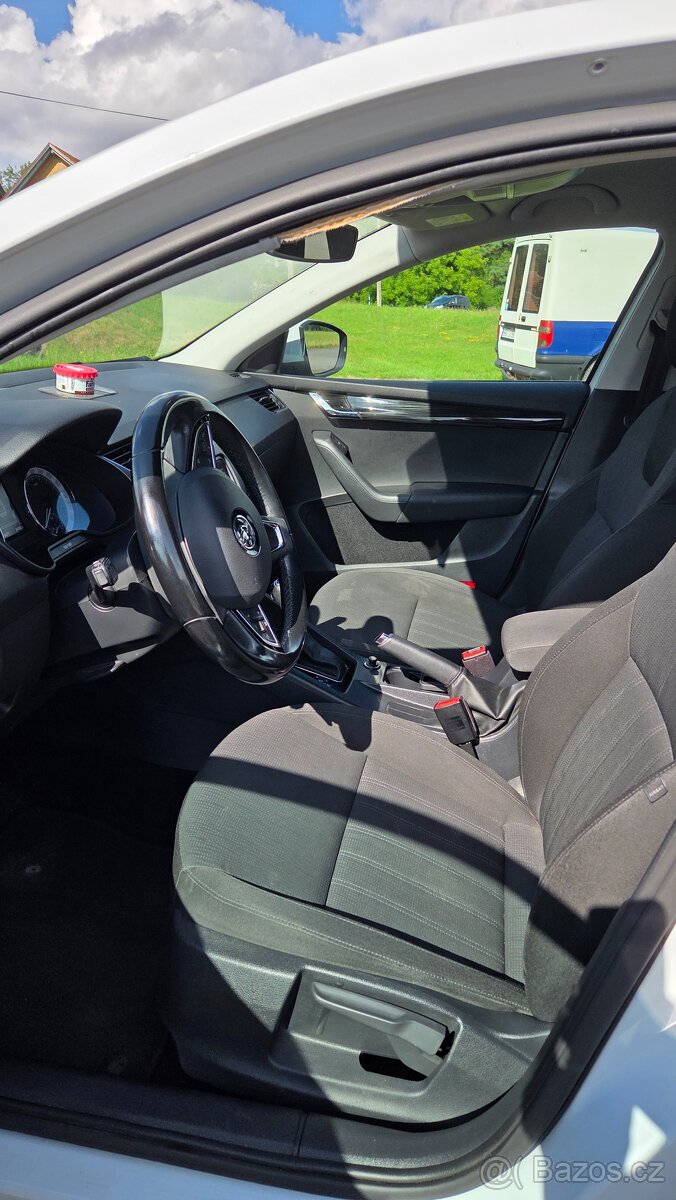 Škoda Octavia 3 Facelift 1.8TSI 132kW Style - 10