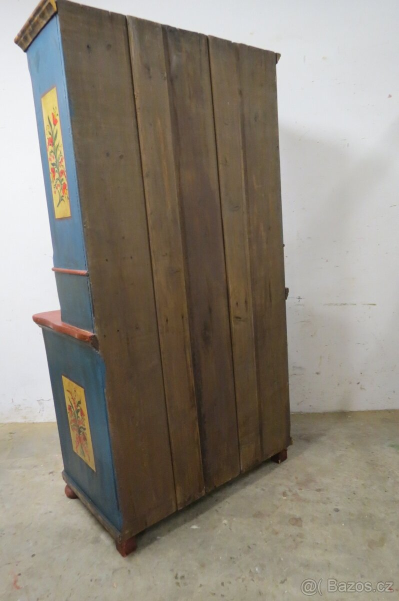 Malovaná kredenc - 10