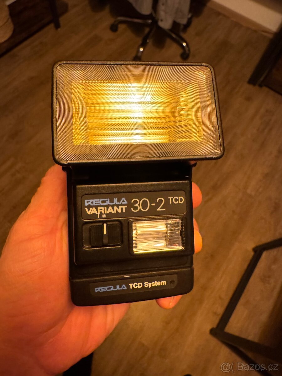 Nikon F-601 + Sigma 28–200mm D,blesky,brašna,spoušť - 10