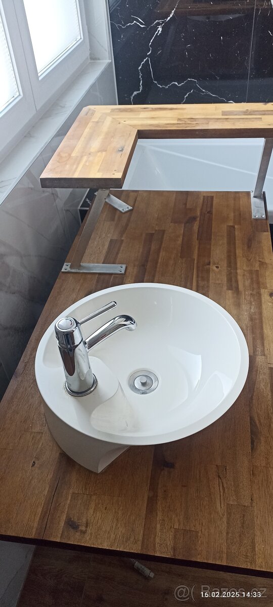 Koupelnové doplňky - 10