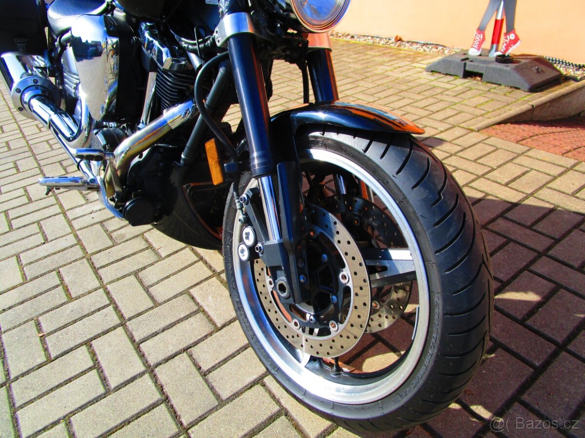 Yamaha XV 1700 Warrior - 10