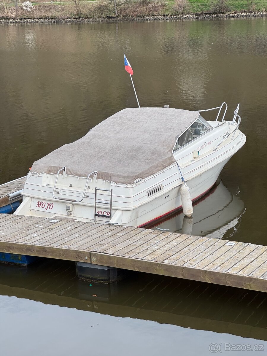 Kajutová Obytná loď NOR-DAN 6100 pro 8 lidí, spaní i wc - 10