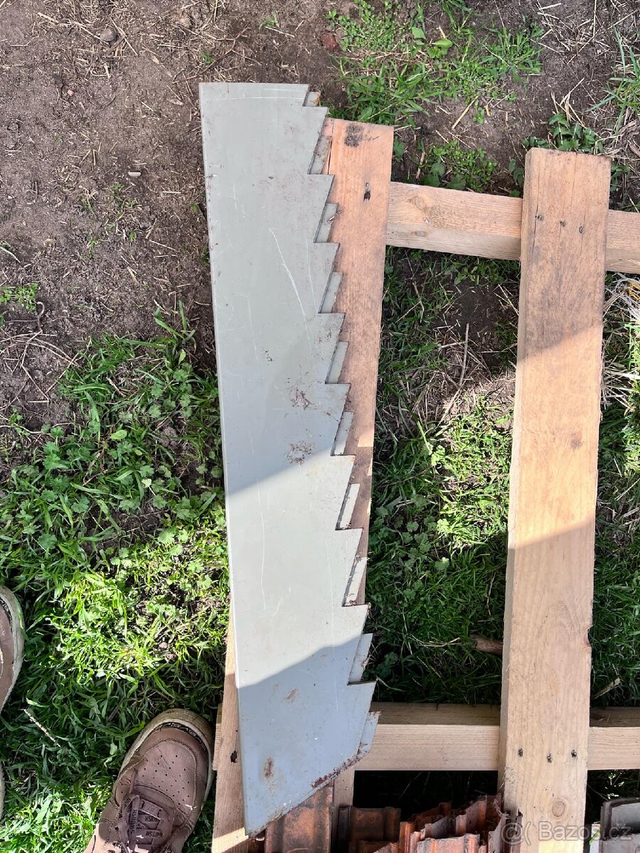 Prodám náhradní díly na kombajn fortschritt e512/e514 - 10