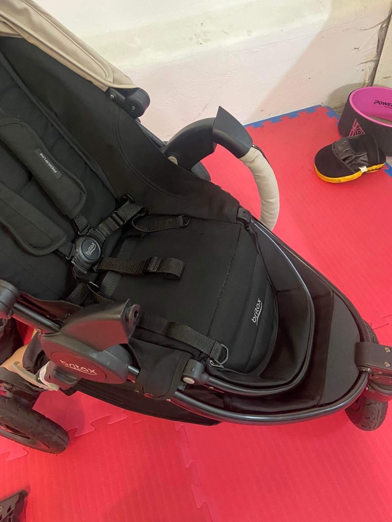 Kočárek BRITAX - 10