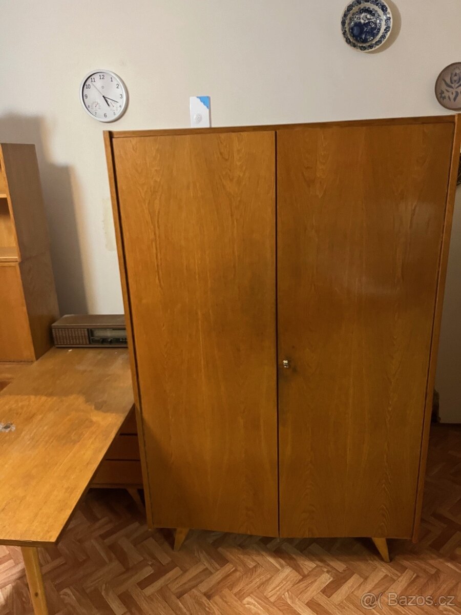 Daruji nábytek - vlastní odvoz podmínkou, Písek - 10