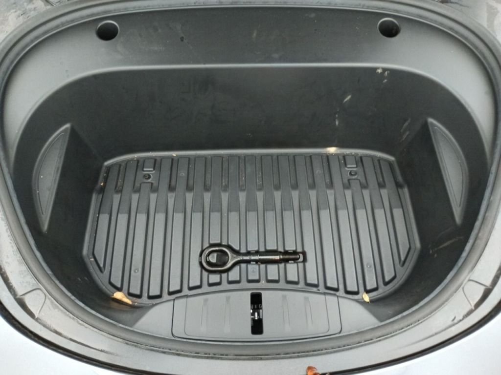 Tesla Model 3 LR,tepelné čerpadlo, EAP, tažné, LED Matrix - 10