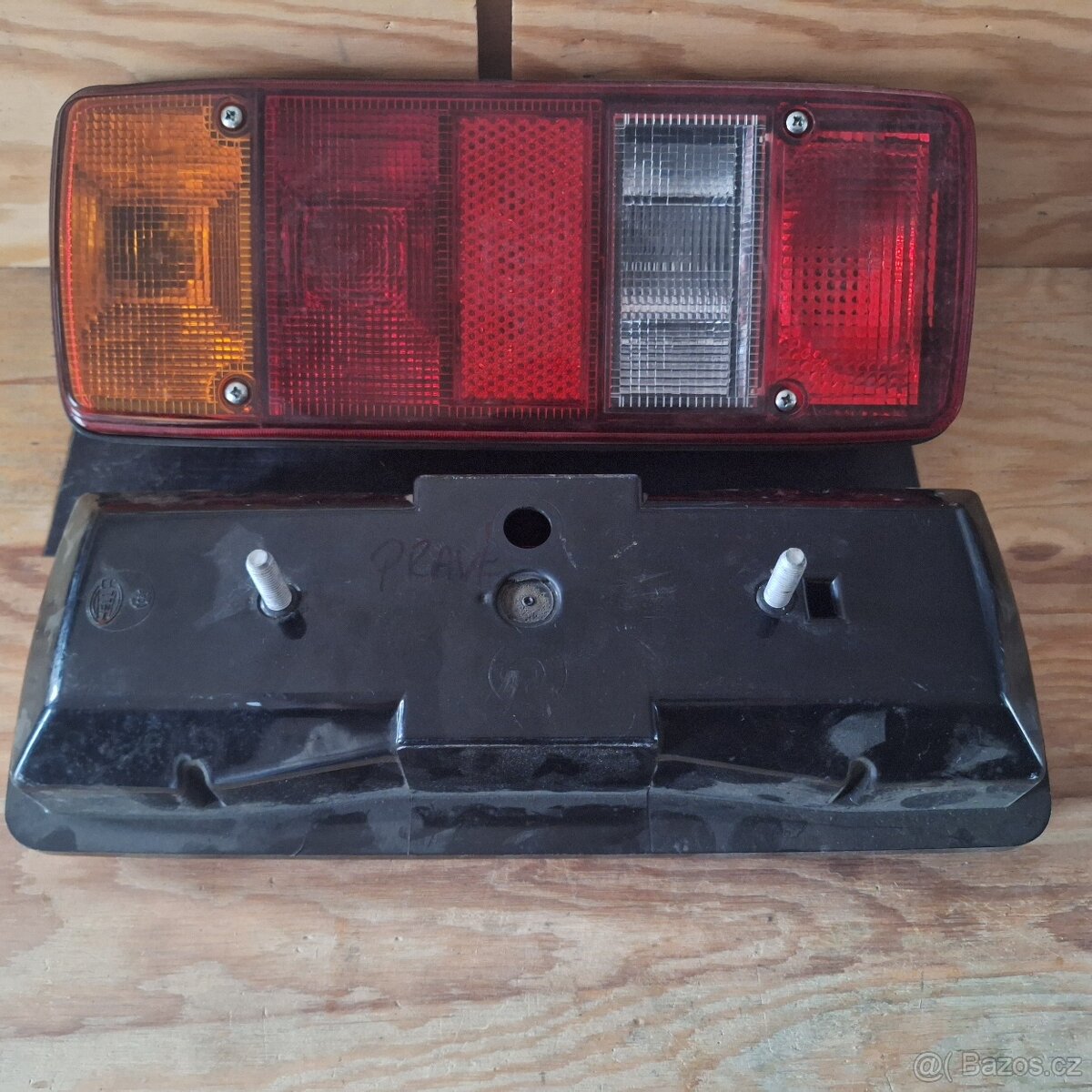 Prodam vse co je na foto - uklid - 10