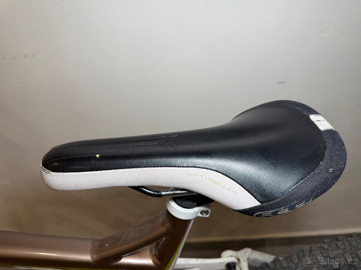 Jízdní kolo FELT Compulsion - celoodpružené MTB 26" - 10