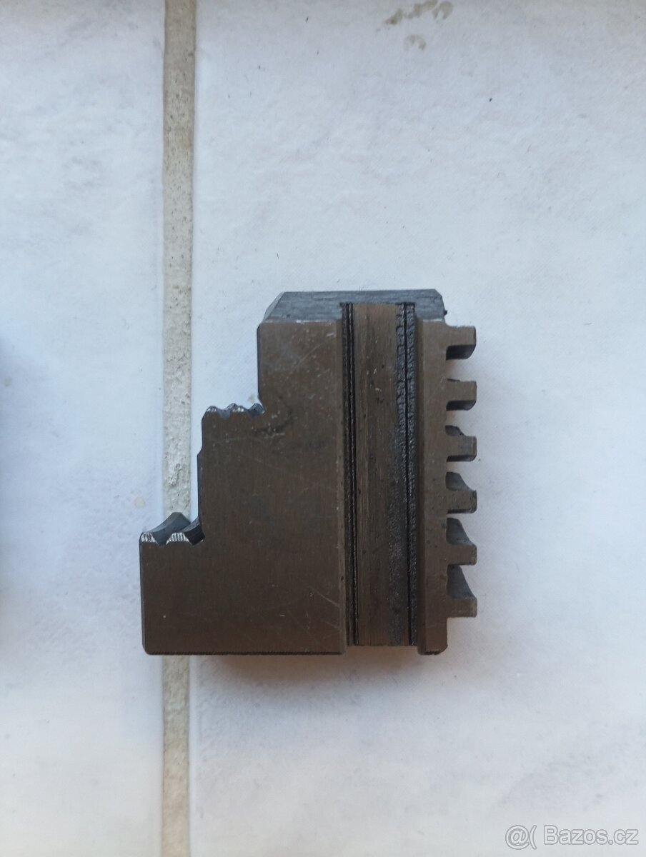 tři čelisti do sklíčidla - NOVÉ - 10