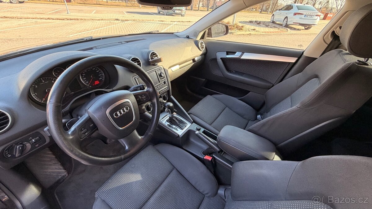 AUDI A3 8P Sportback 2.0 TDI 103kw - 10