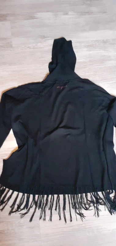 Svetr s rolákem DESIGUAL vel.40 - 10
