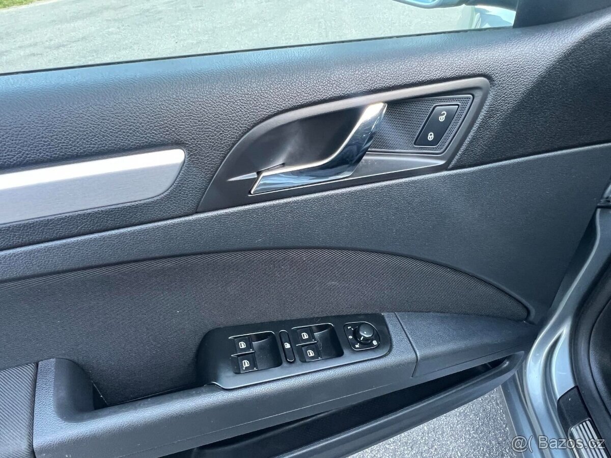 Škoda Superb Combi II 2.0TDI, 2010 - 10