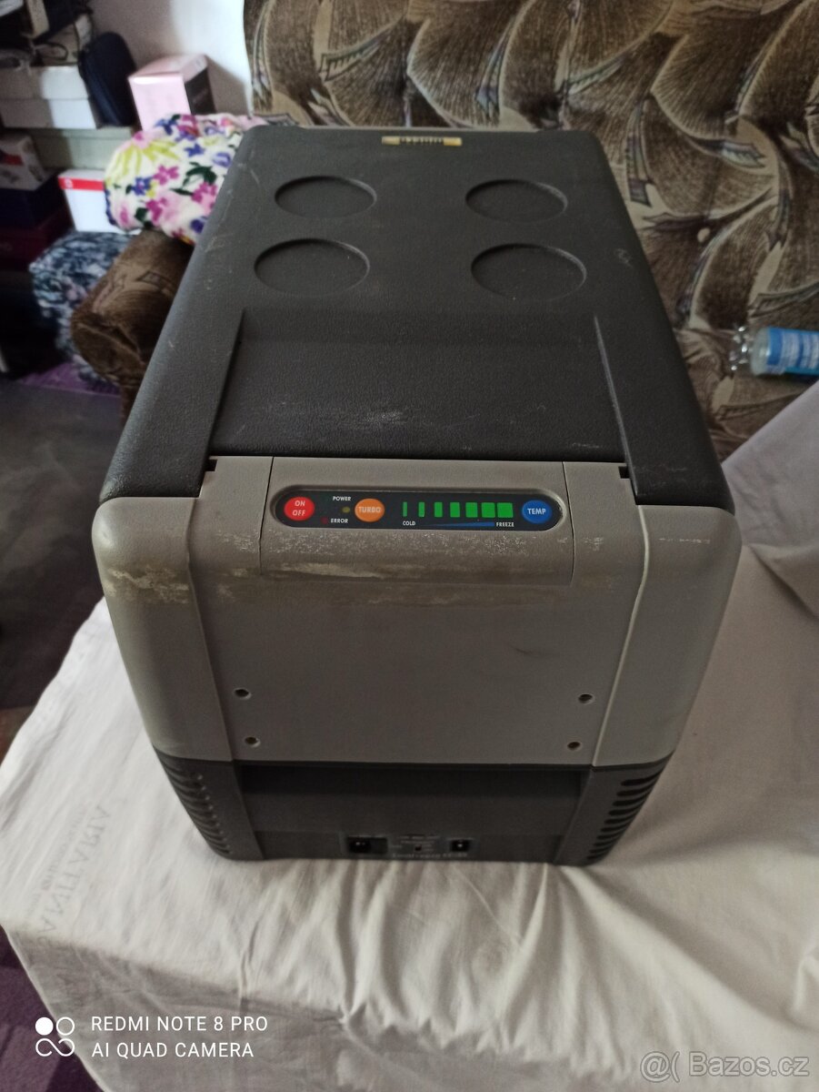 Stará kompresorová autolednice Waeco CF - 35 - 10