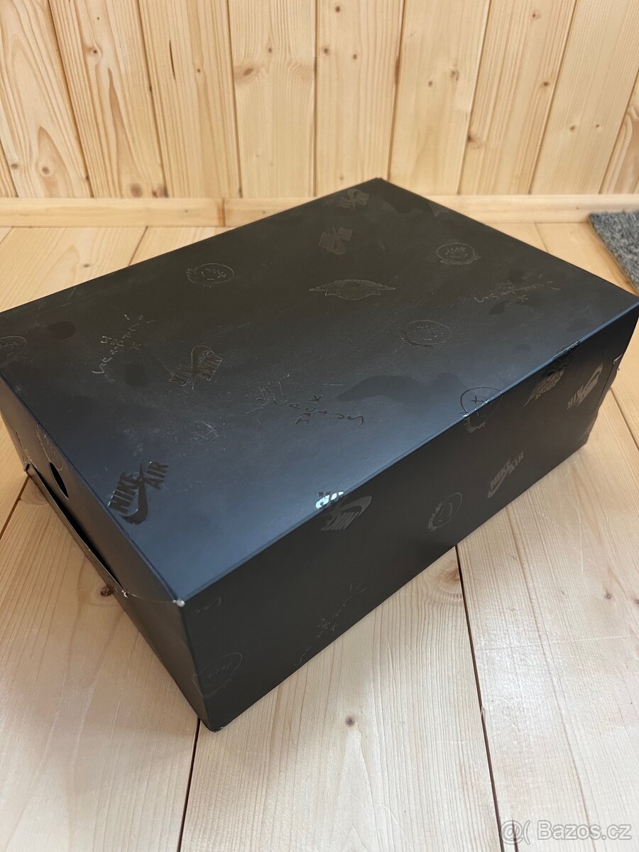 Jordan 1 Low Black Phantom - 10