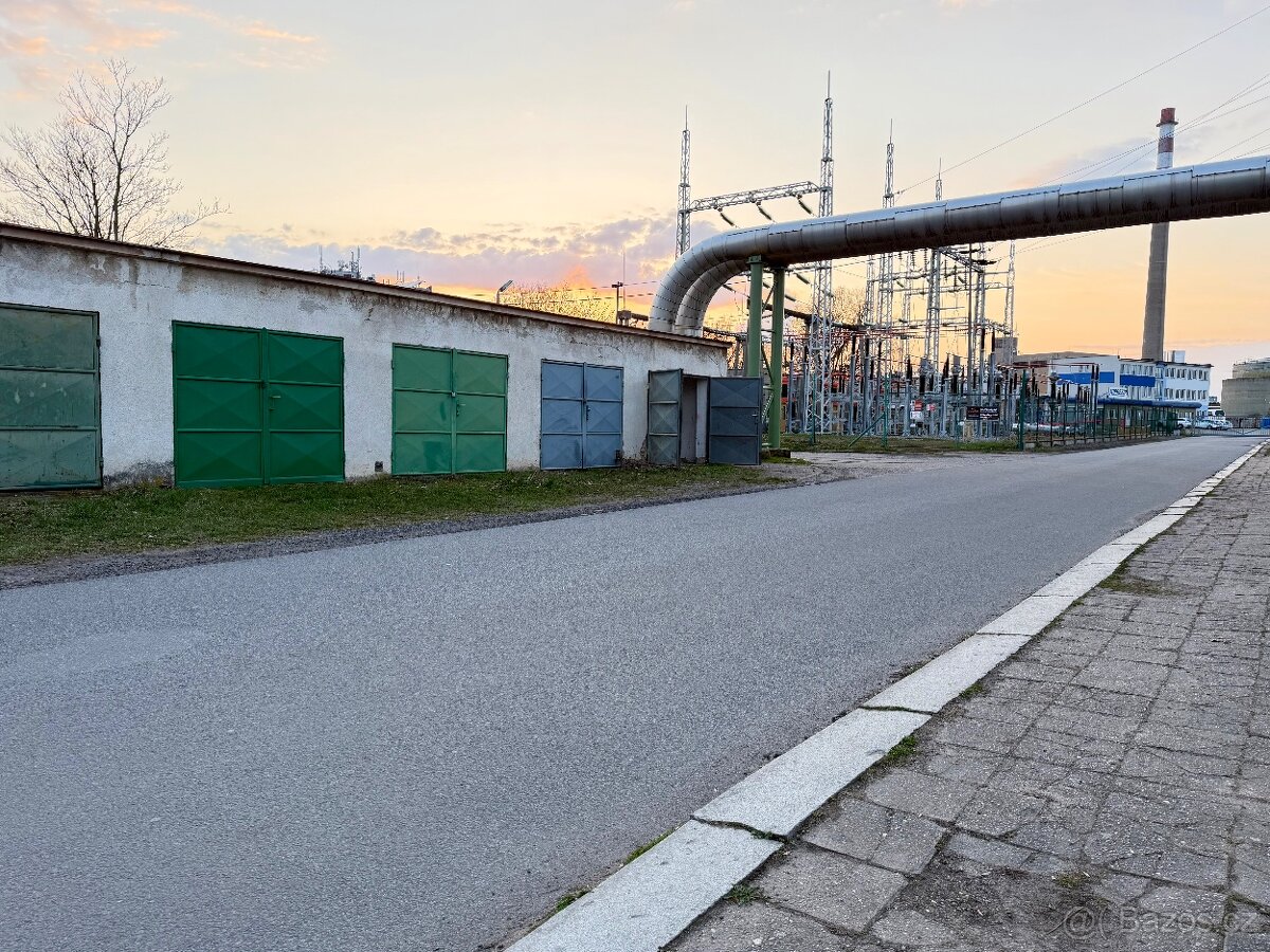 Prodej garáže 20 m² Chrudim, ul. Pardubická - 10