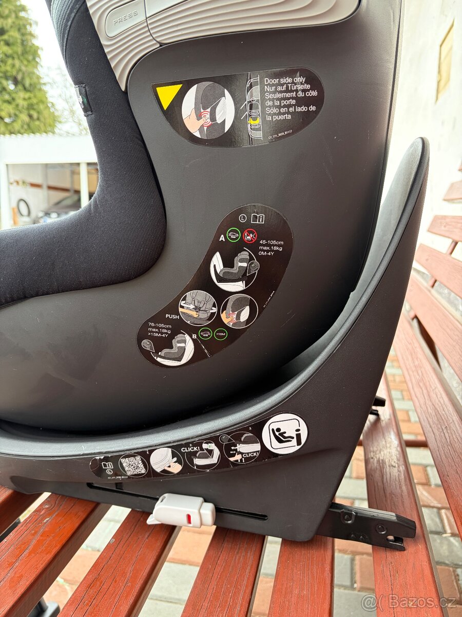 Cybex Sirona S I-Size Deep Black - 10