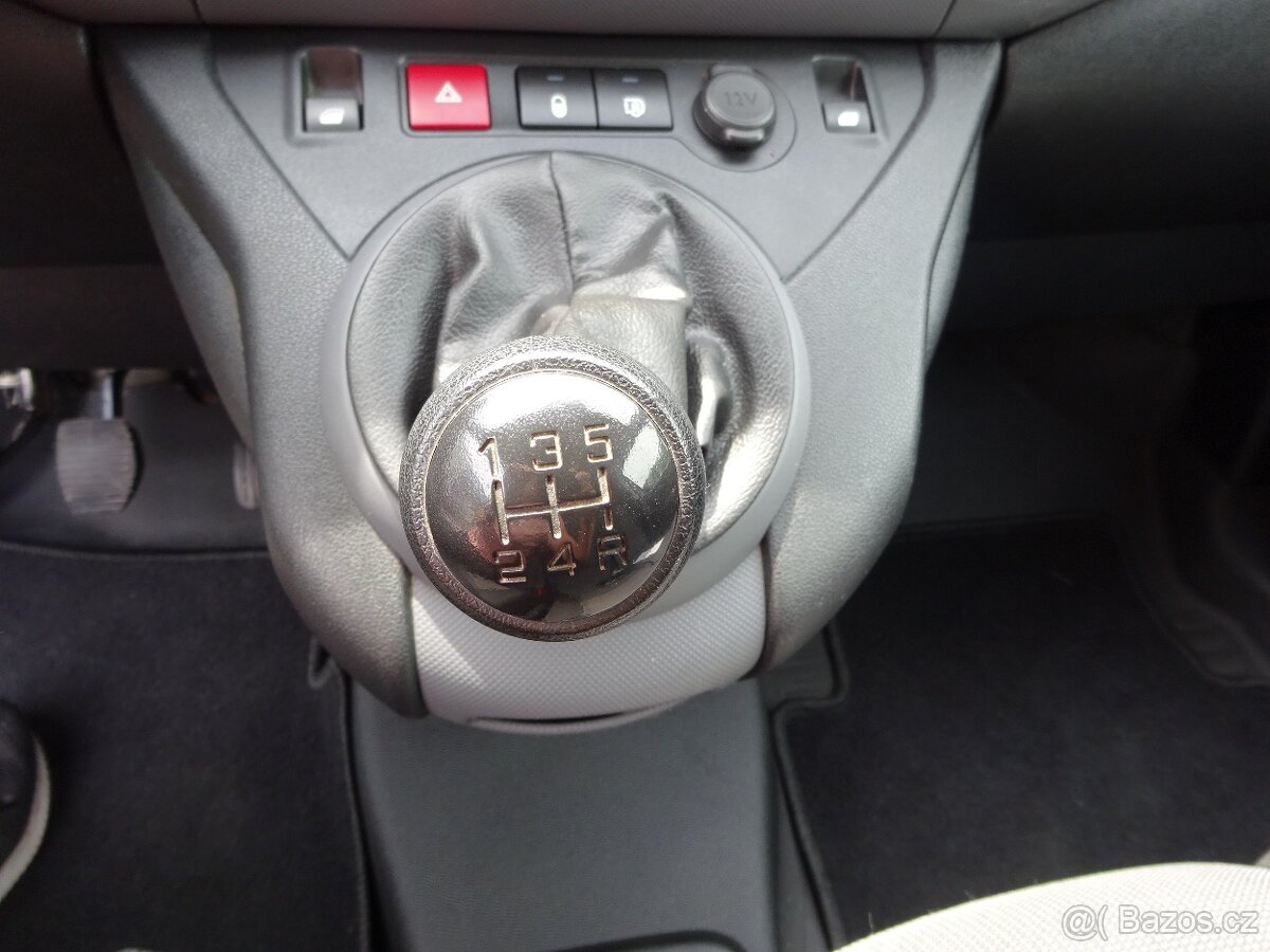 Peugeot Partner 1.6 BLUE HDI - 10