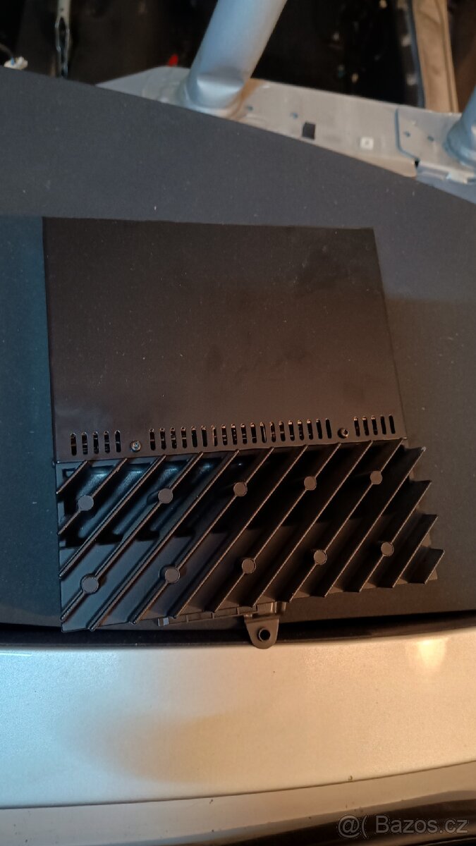 P: díly interiéru z4 e85 - 10