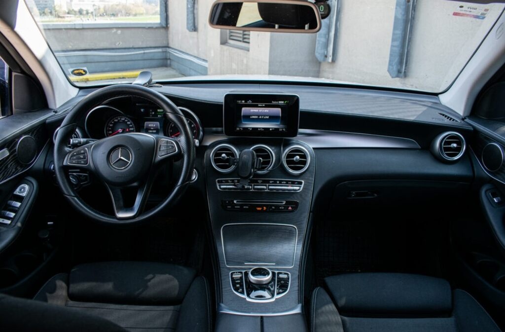 Mercedes-Benz GLC SUV 350 e 4MATIC A/T - 10