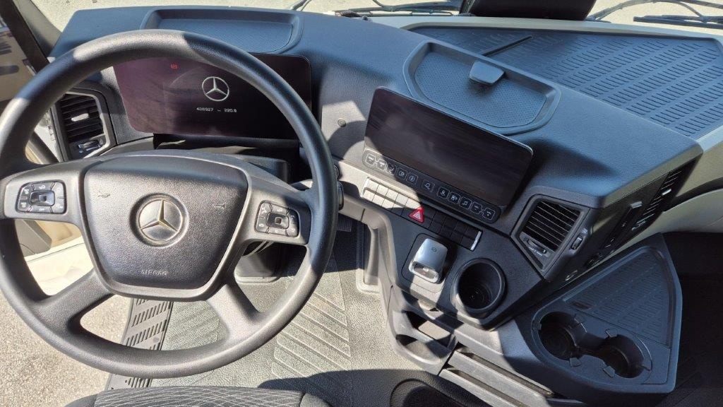 MERCEDES-BENZ ACTROS 1845 - 10