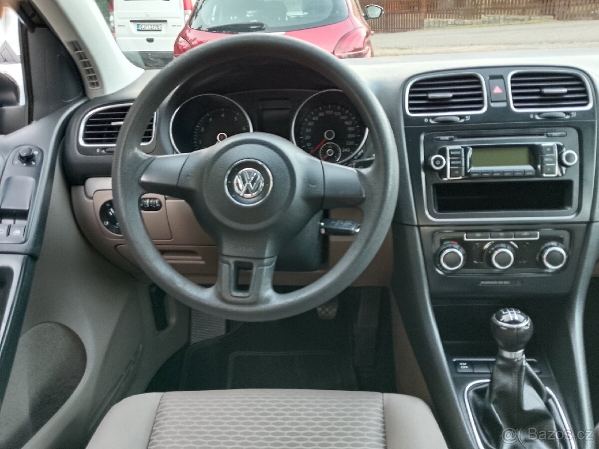 VW GOLF VI 1.4i 59KW - 10