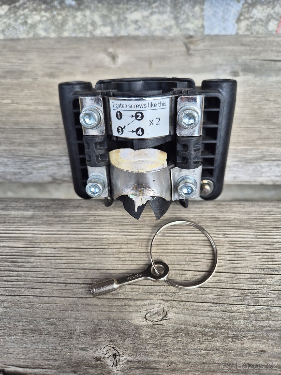 Sedačka na kolo Hamax s 2 úchyty Hamax - 10