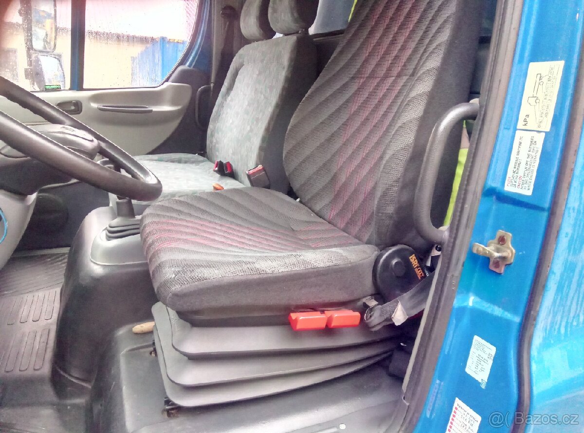 Avia D75 - 10