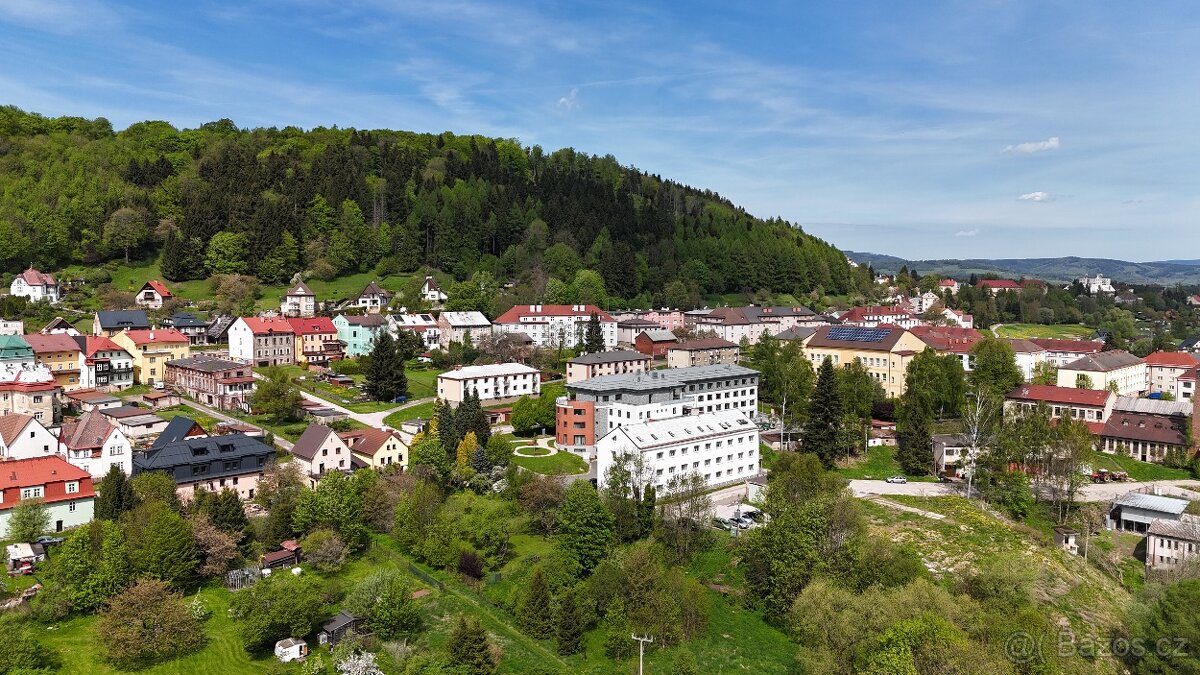 Prodej zahrady s chatkou v Žacléři - 10