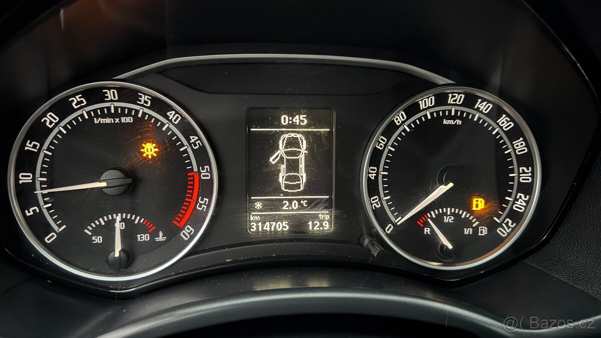 Škoda Octavia RS 2.0TDI 125kW XENON - 10