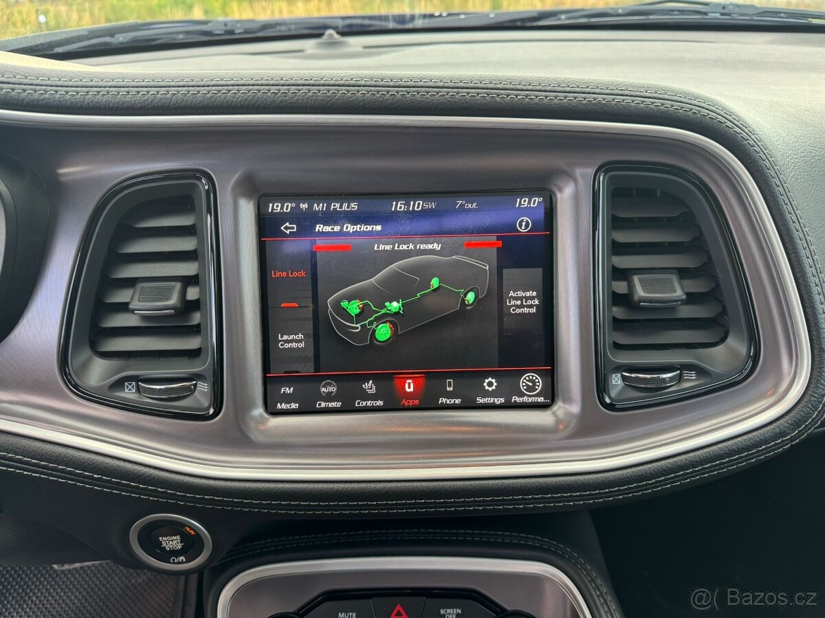 Dodge Challenger 6.4 V8 R/T Scat Pack r.v.2020 - 10