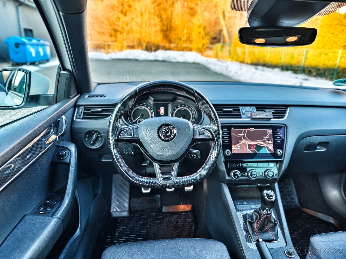 Škoda Octavia 2.0TDI RS/184PS/Facelift/FullLed/ACC/Lane/2018 - 10