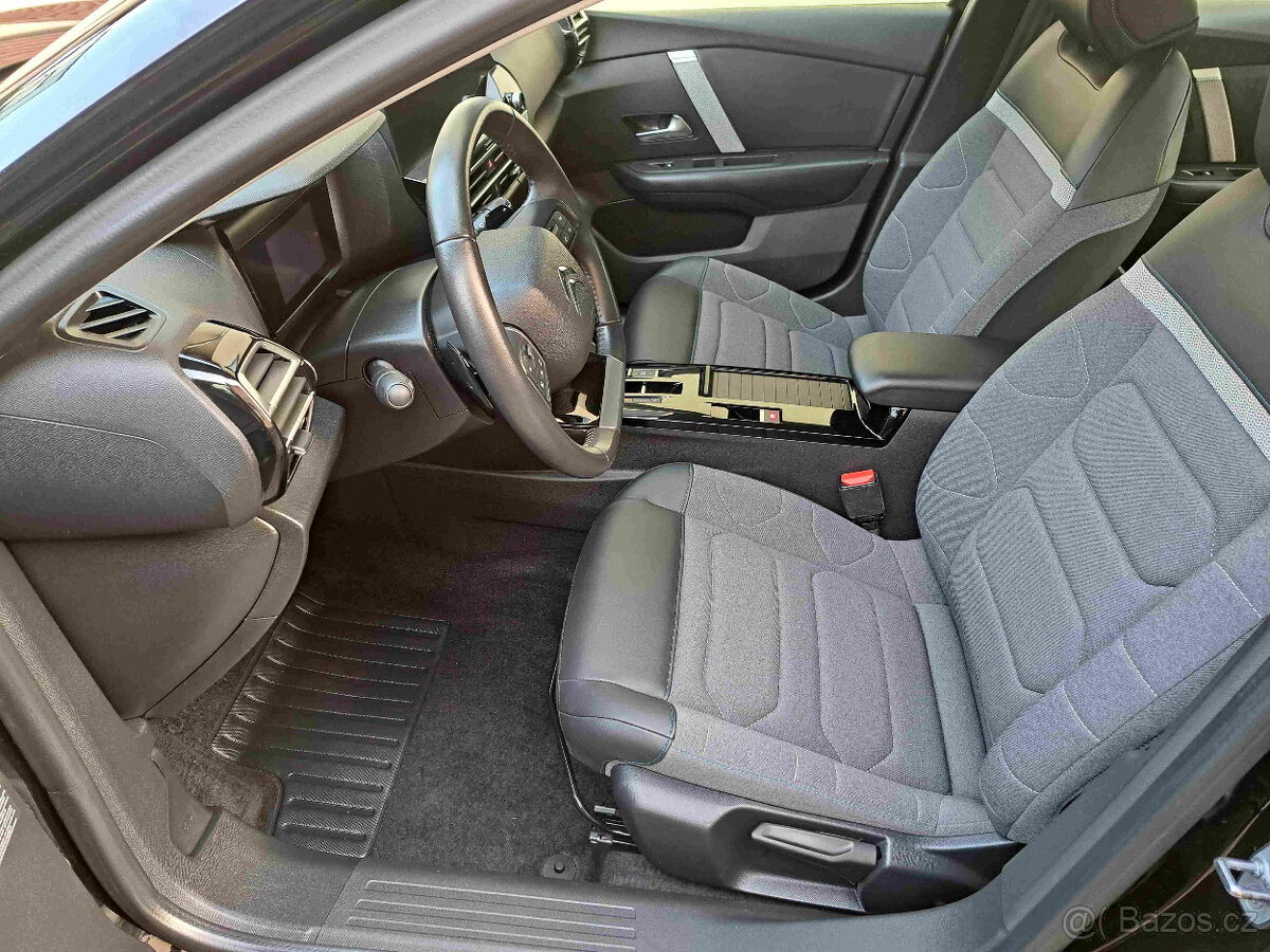 Citroën C4 X 1.2 PT EAT8 FEEL – 1762 - 10