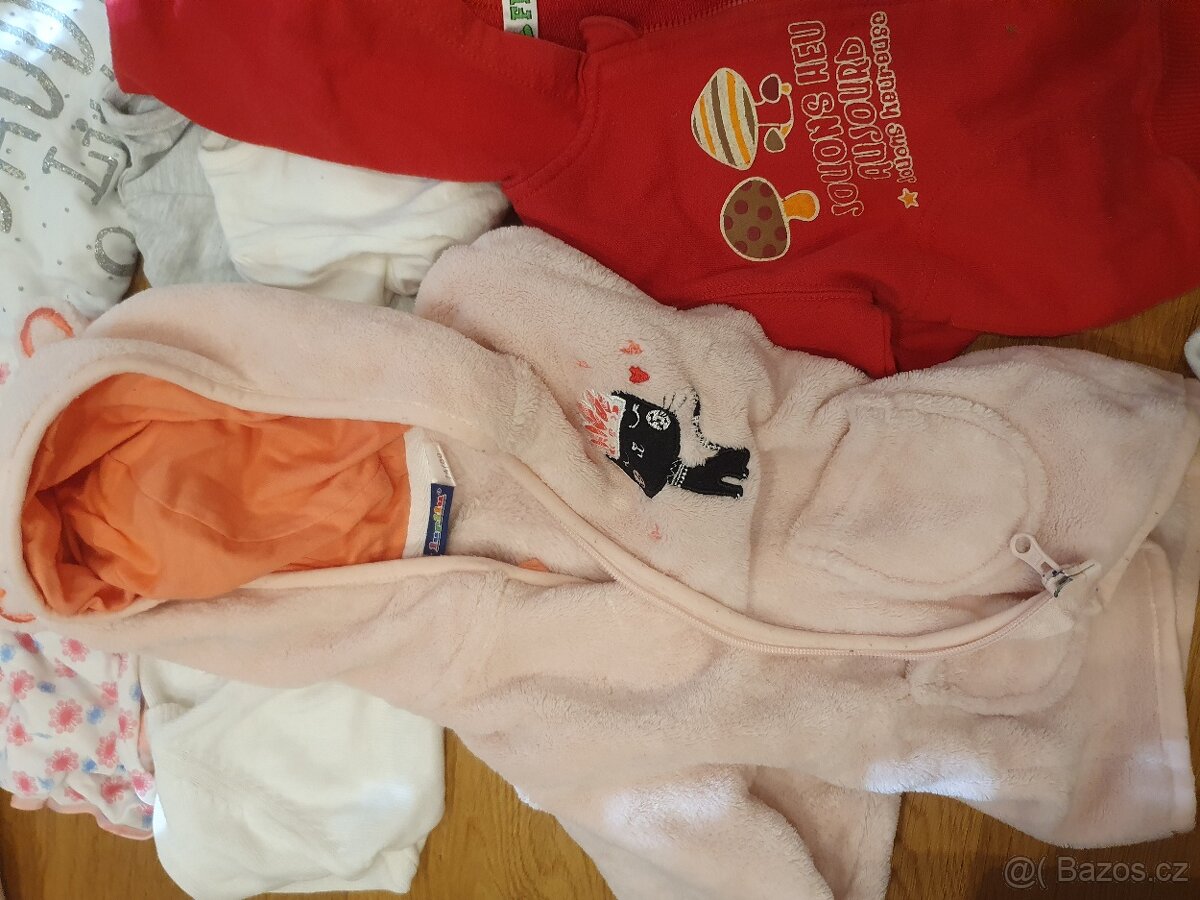 Balík oblečení pro holčičku vel. 74/80 - 10