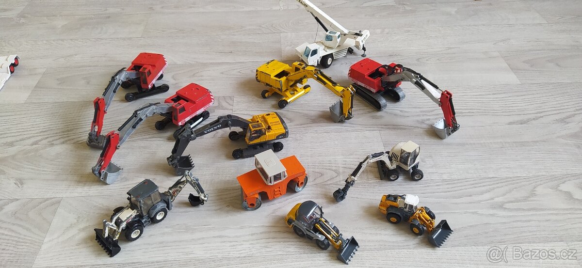 autíčka Siku větší - 10