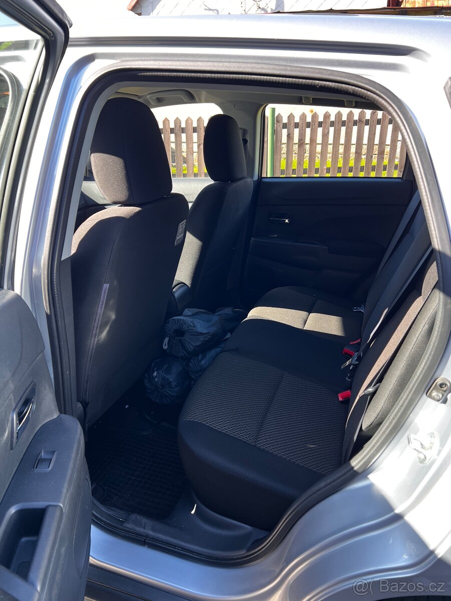 Mitsubishi ASX 1.6 benzín - 10