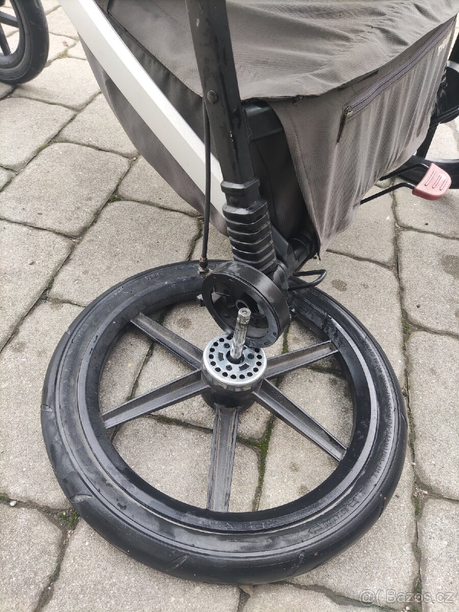 Thule Urban Glide 2 + Hluboká korba Thule - 10