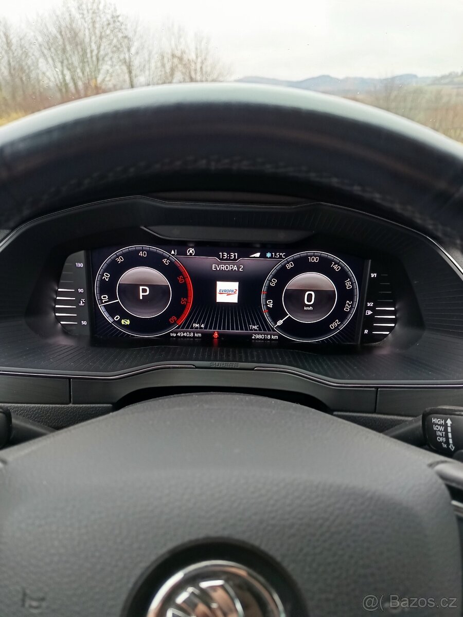 Prodám škoda Superb 2.0 TDI dsg 140 kw - 10