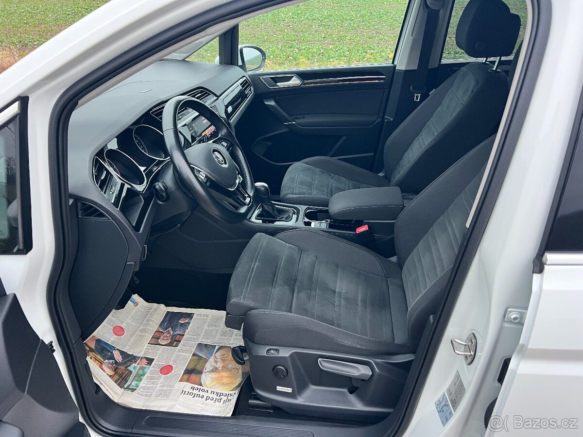 ► VW TOURAN 2.0TDI 110KW DSG HIGHLINE-LED-NAVI-KAMERA-TAŽNÉ - 10