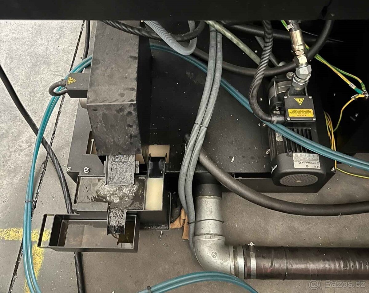 Obráběcí centrum Hurco VMX50i - 10