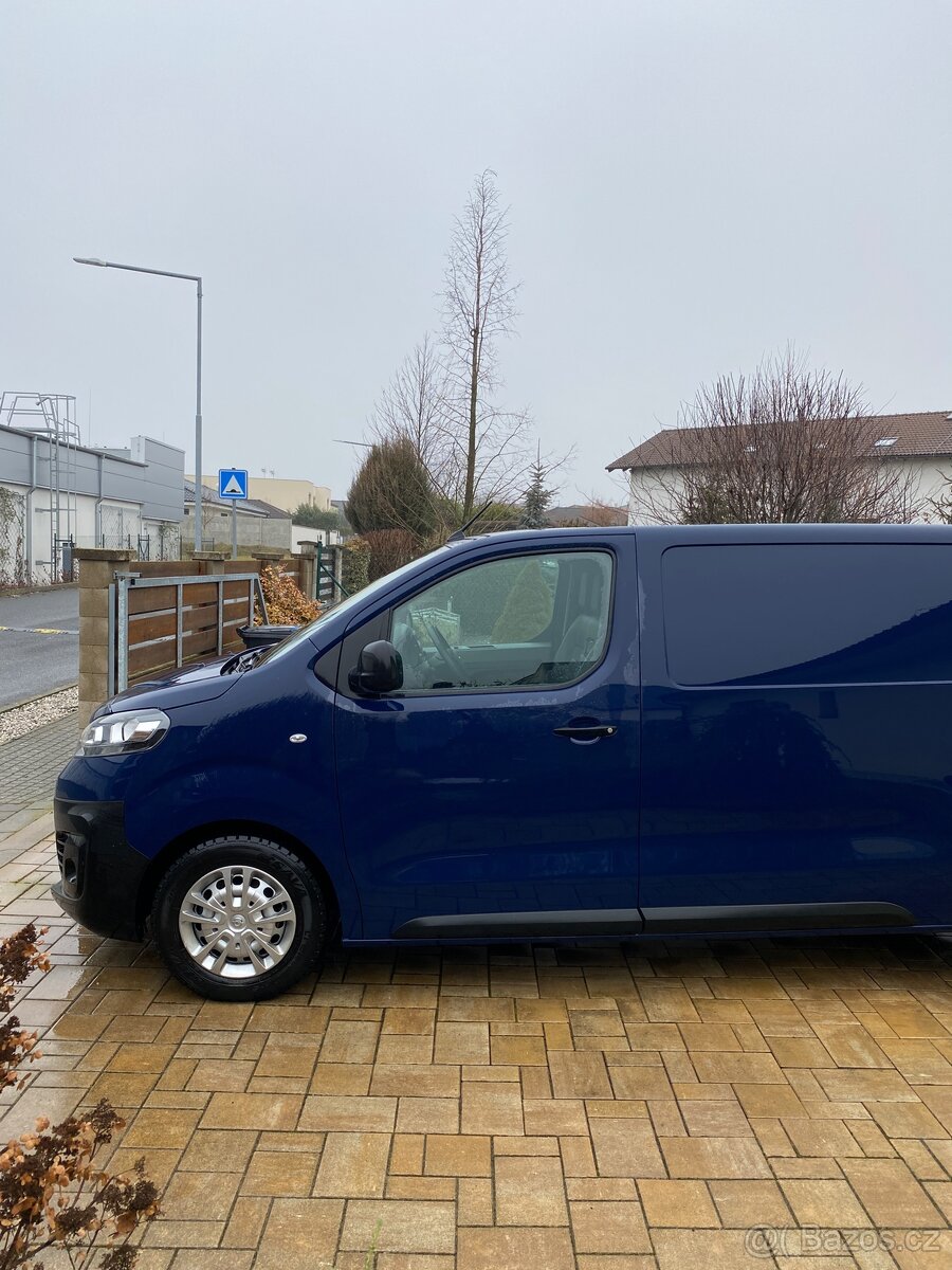 Opel Vivaro - 10