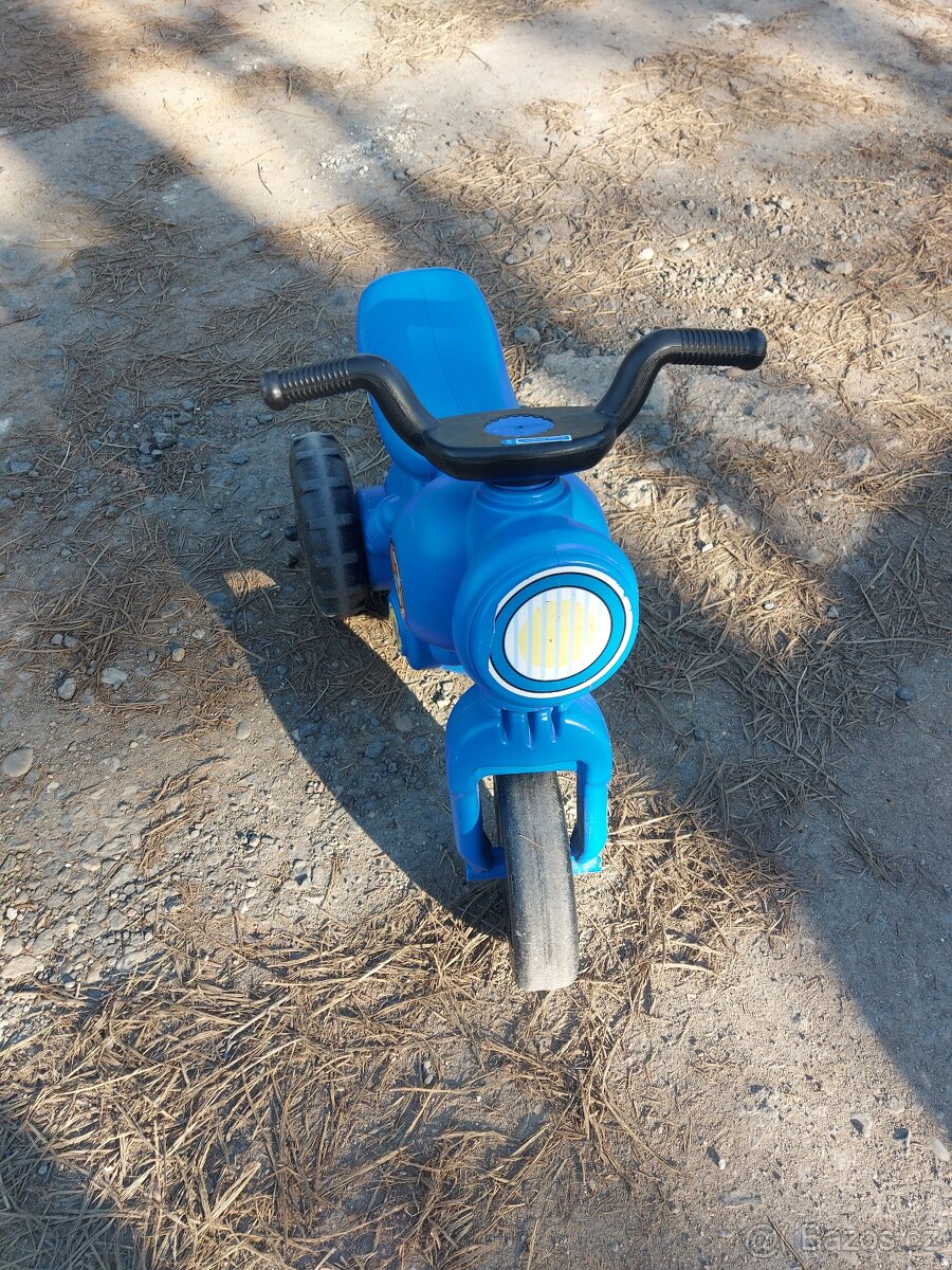 Odráželo odstrkávadlo motorka kopačky Umbro - 10