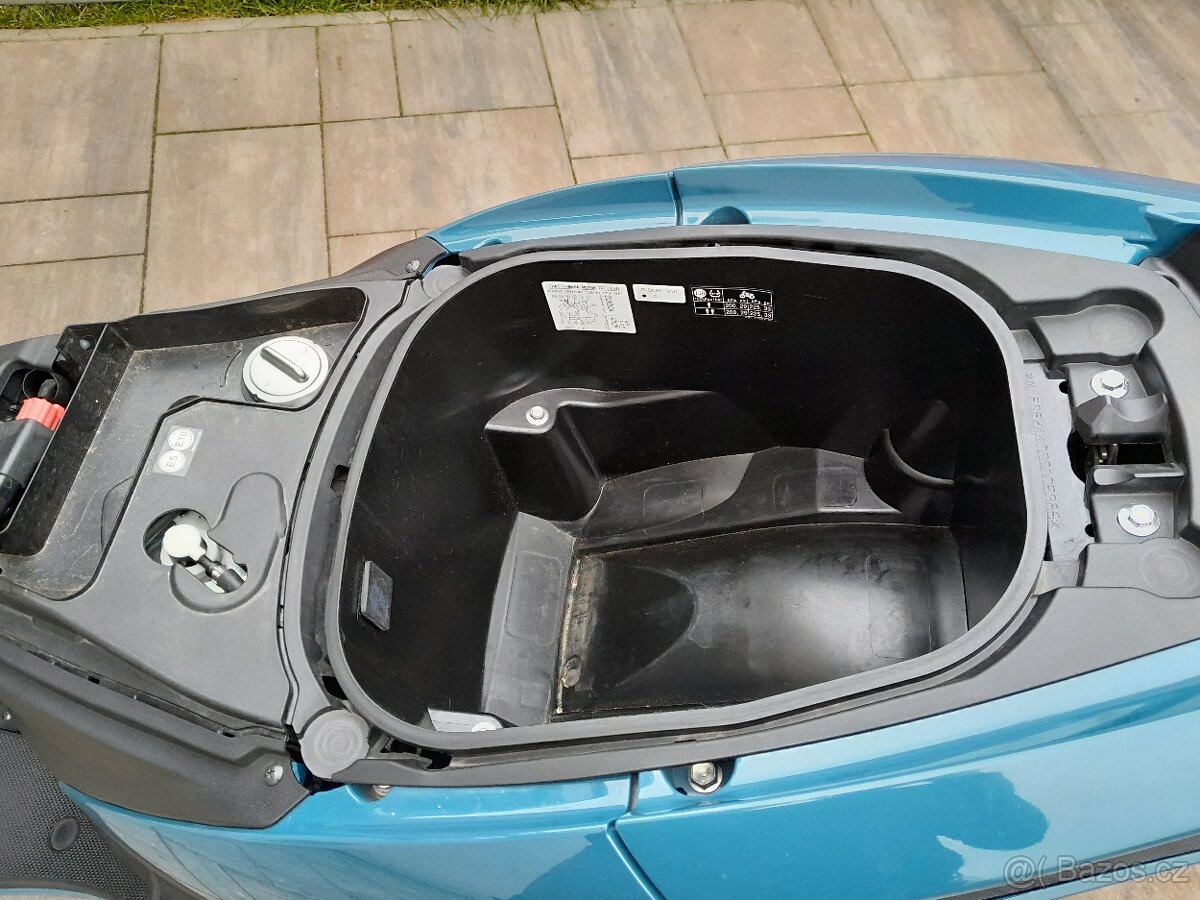 Yamaha Tricity 125, 2023, řidičák B, ZIMNÍ CENA - 10