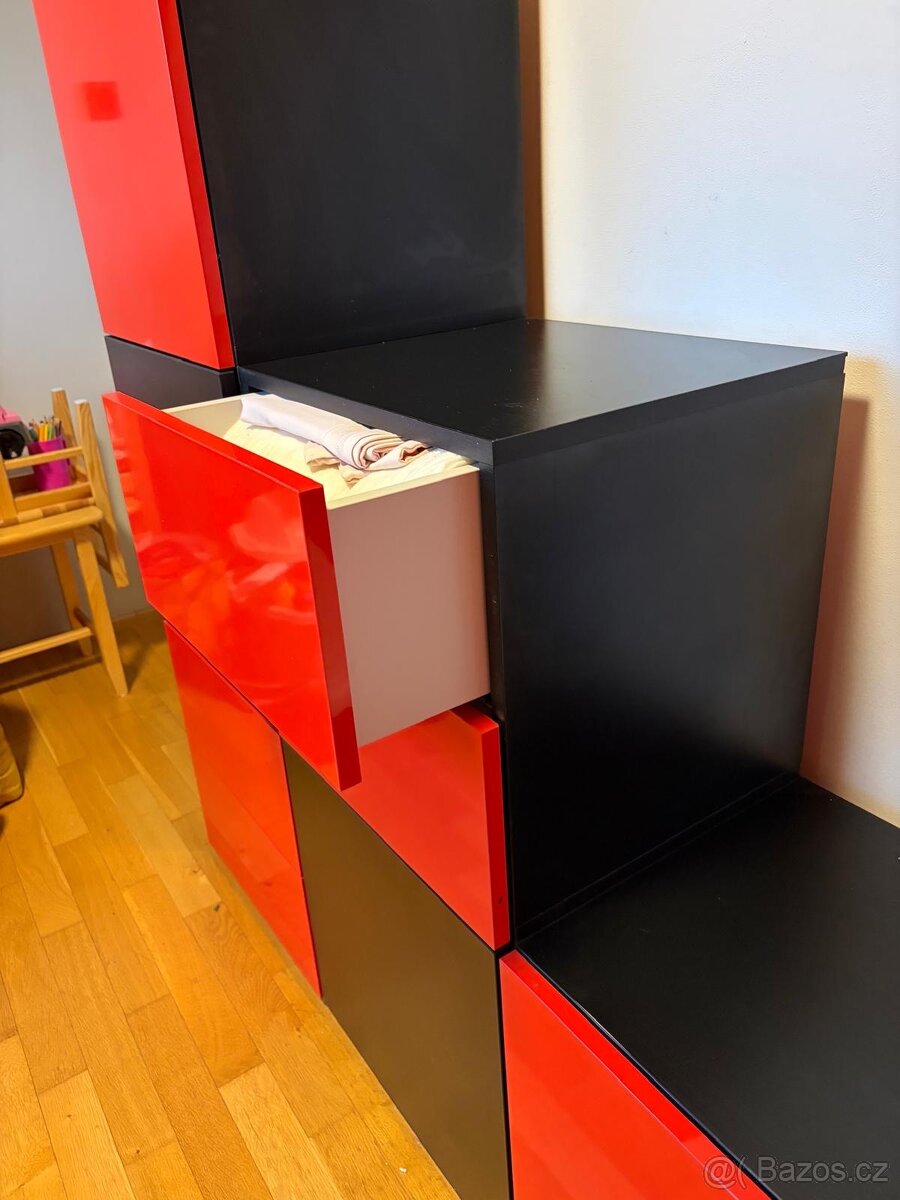 Komplet dětský pokoj s postelí a matraci - 10