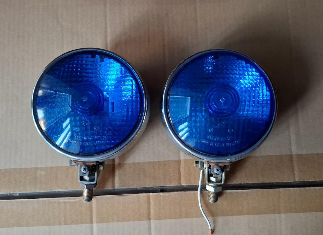 Modrý i oranžový maják s AZD 501 - 10